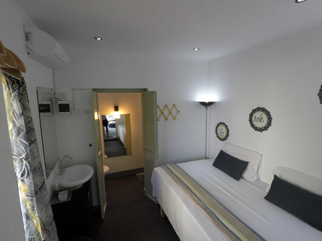 Kayola - Self Catering